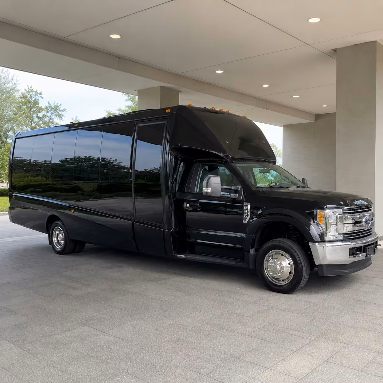 25 passenger party bus