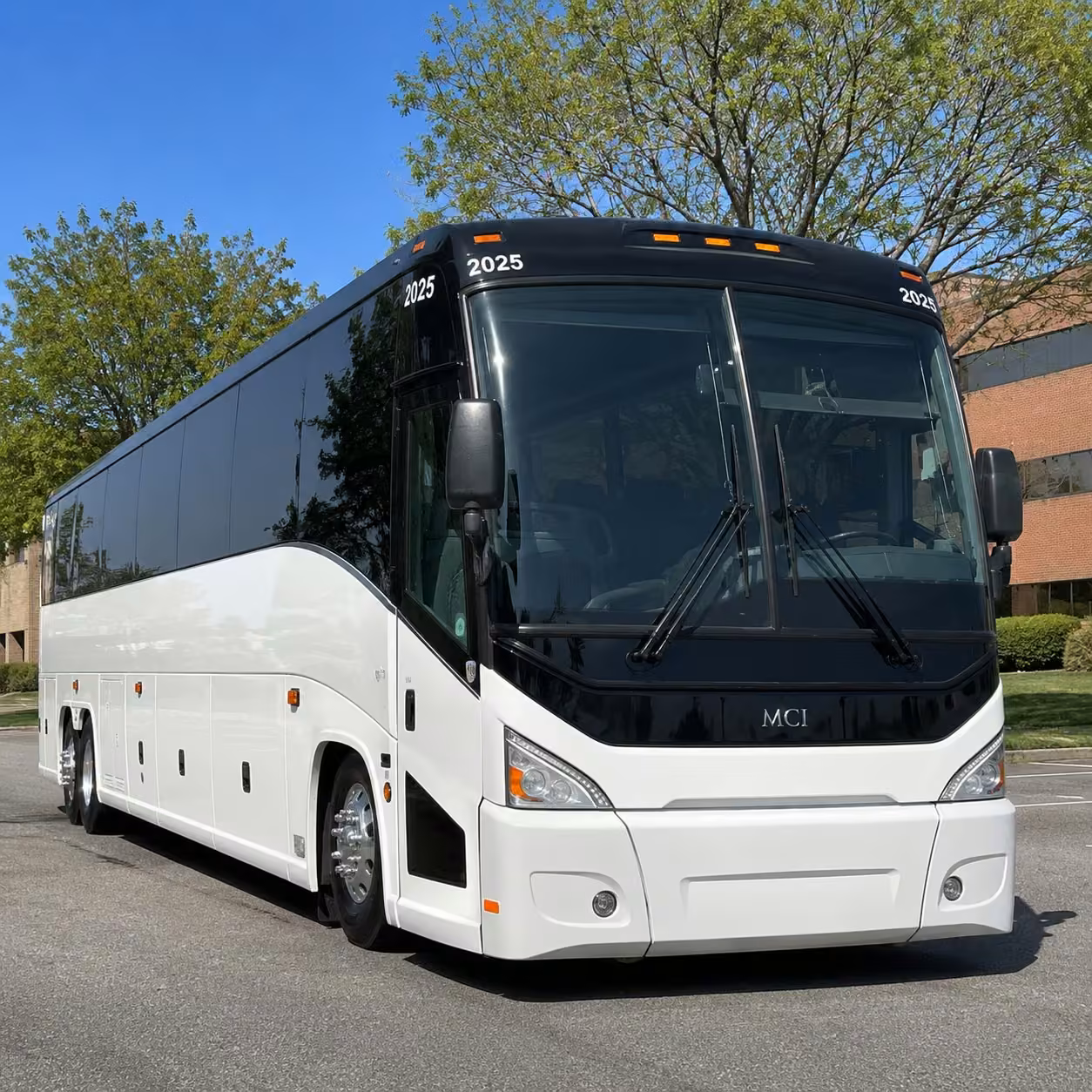 40 56 passenger charter bus